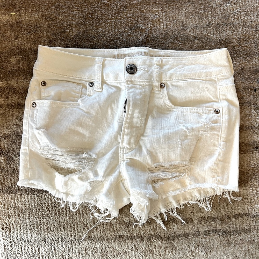 American Eagle cut off denim shorts.